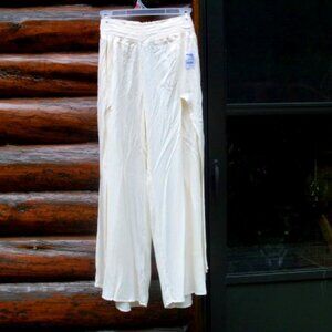 NWT Ross Smocked Elastic Waist Flowy High Side Slit Palazzo Pants Size L